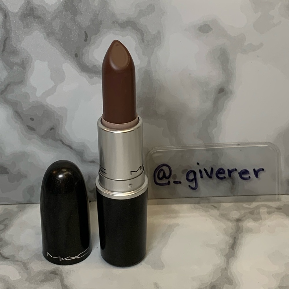 LNWOB STONE Matte Lipstick MAC